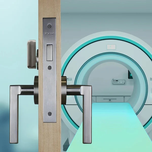 Door Lock Unique Sliding Design Automatic Locking, Safety Metal Dog Carriers Pet Cage